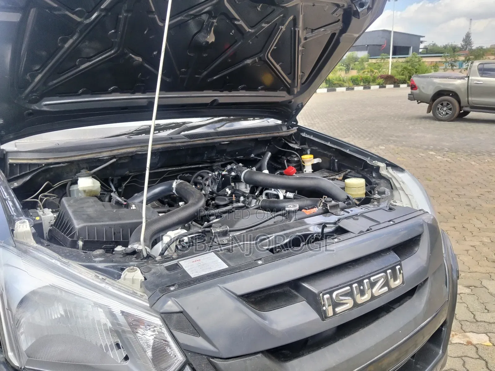 Isuzu D-MAX 2023 Green