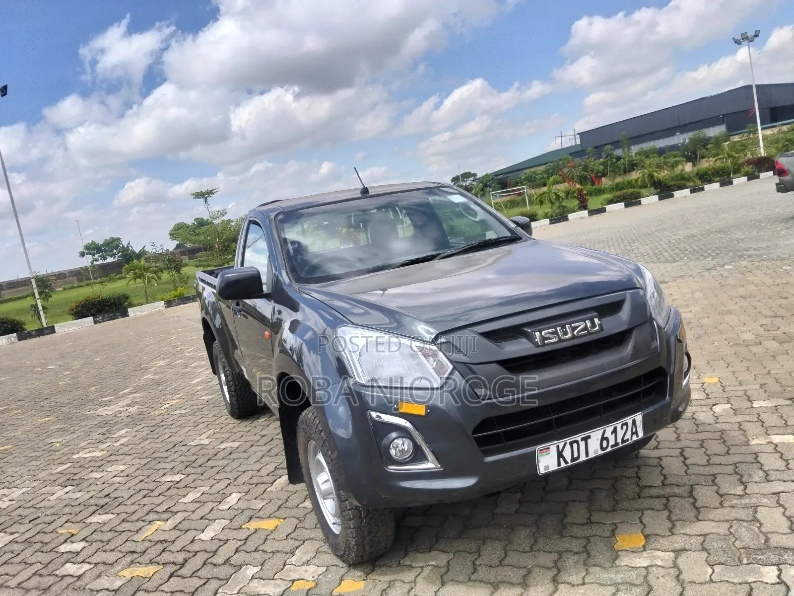 Isuzu D-MAX 2023 Green
