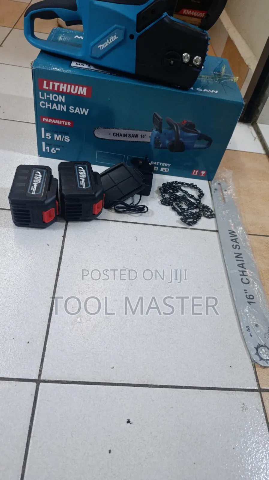 16" Makita Cordless Chainsaw/ Rechargeble 16" Chainsaw