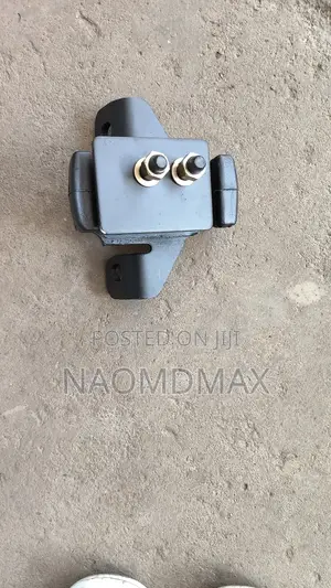 Engine Mounting Isuzu Tougher