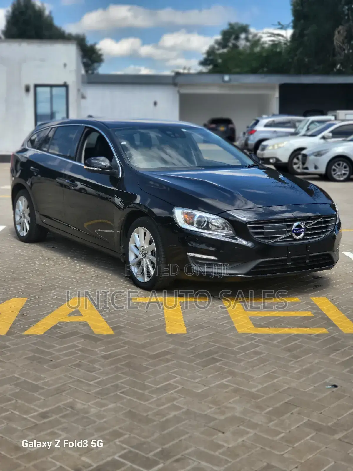 Volvo V60 2017 Black