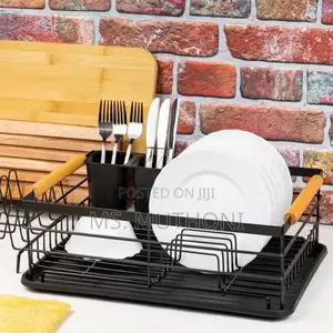 Minimalist Kitchenista Dish Rack With a Drip Tray,