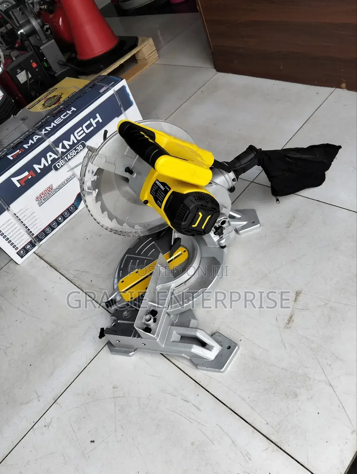 Drop Saw/ Uyustool Mitre Saw