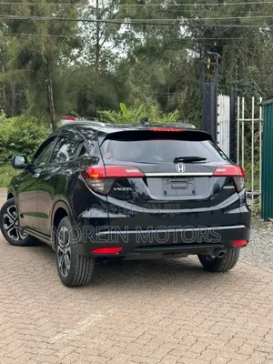 Honda Vezel 2018 Matt Black