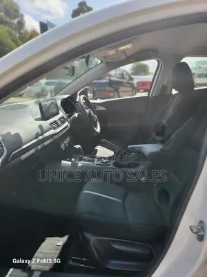 Mazda Axela 2018 White