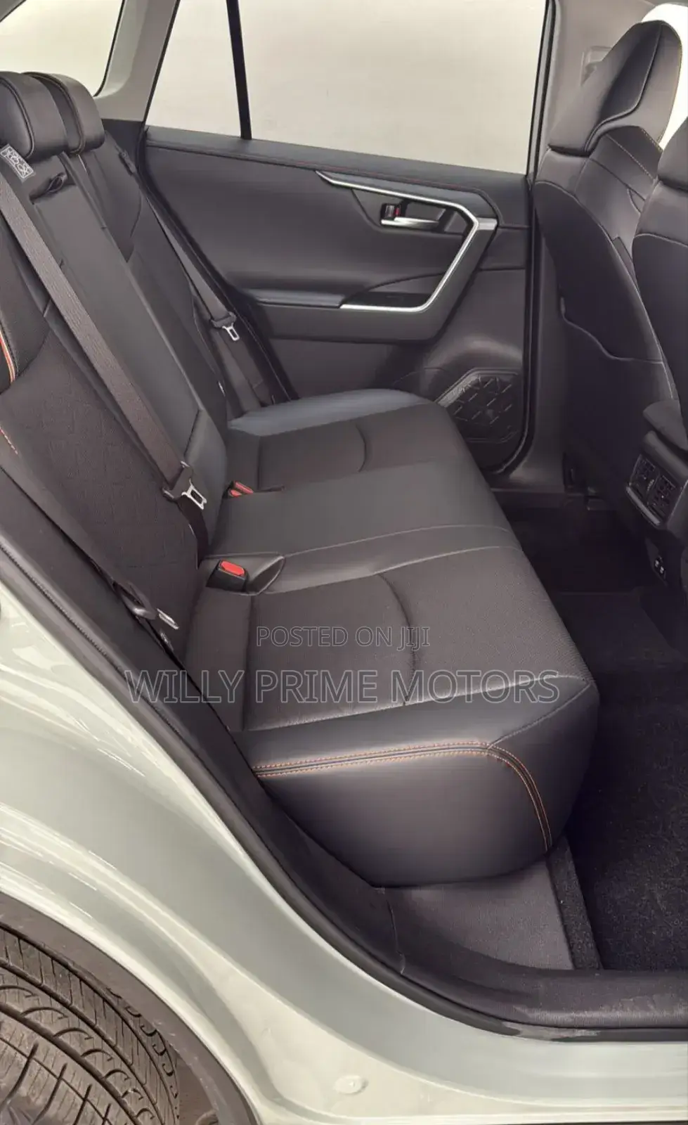 Toyota RAV4 Adventure AWD 2020 Green