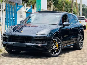 Porsche Cayenne 2021 Blue