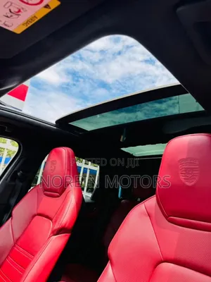 Porsche Cayenne 2021 Blue