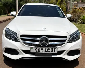 Mercedes-Benz C200 2016 White
