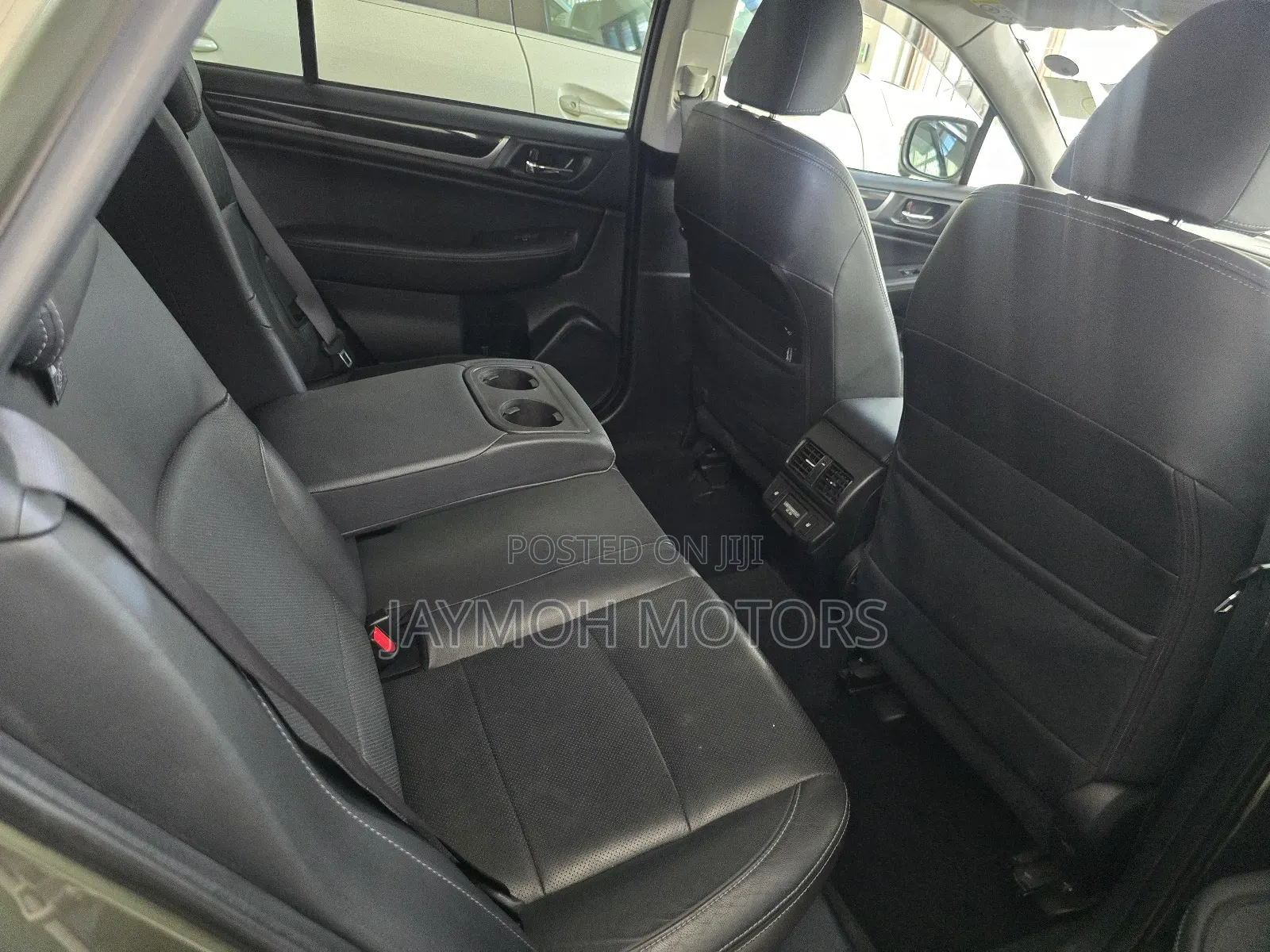 Subaru Outback 2019 Green