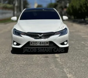 Toyota Mark X 2014 White