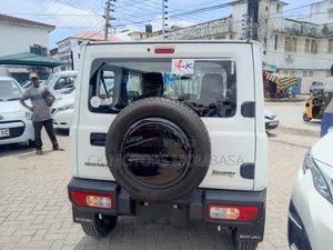 Suzuki Jimny 2019 White