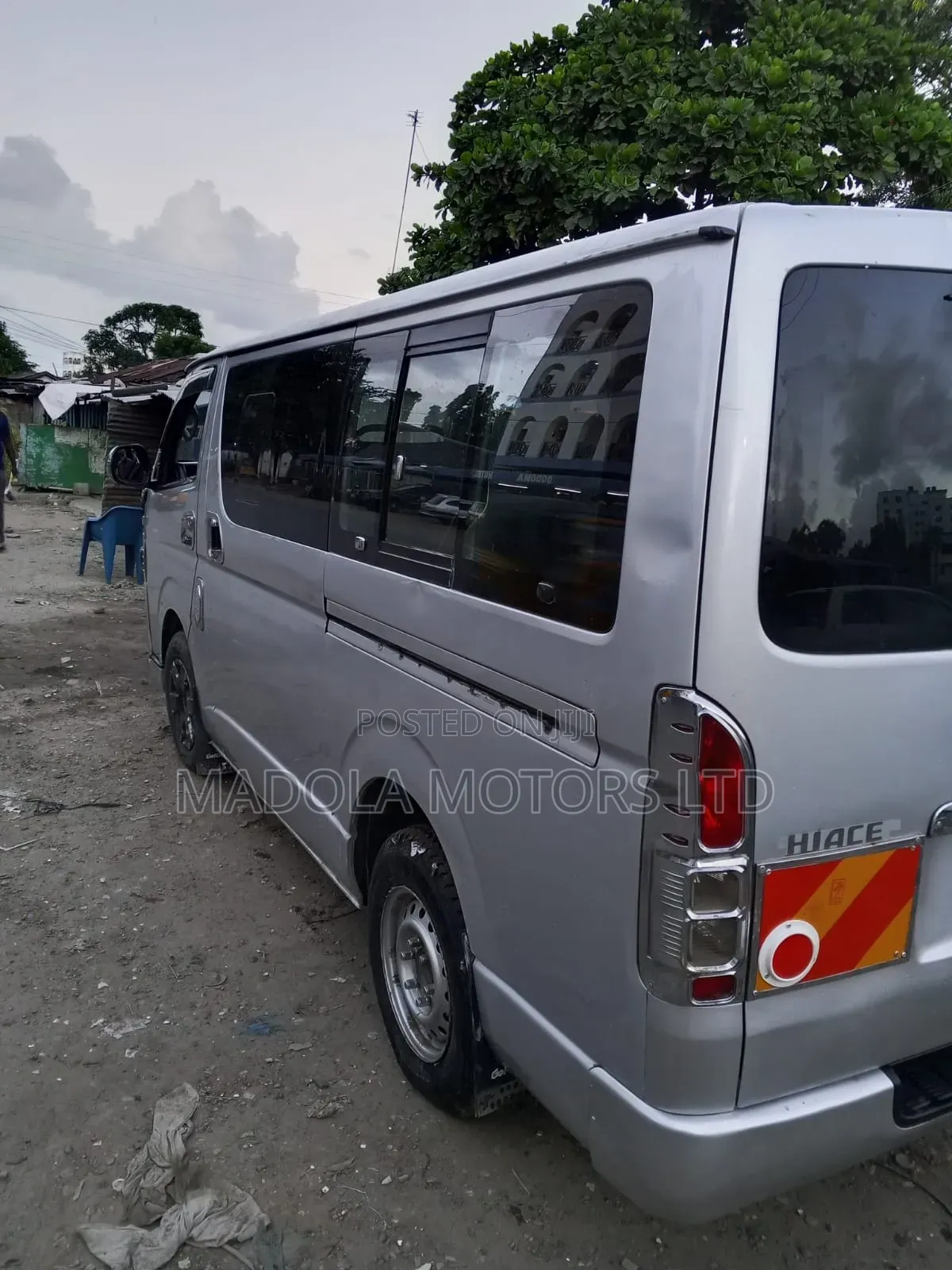 Toyota HiAce 2017 Silver