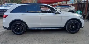Mercedes-Benz GLC-Class 2018 White