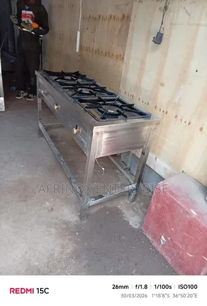 3 Burners Commercial Cooker