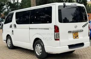 Toyota HiAce 2016 White