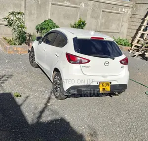 Mazda Demio 2016 White