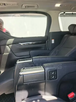 Toyota Alphard 2.5 Petrol FWD 2020 White