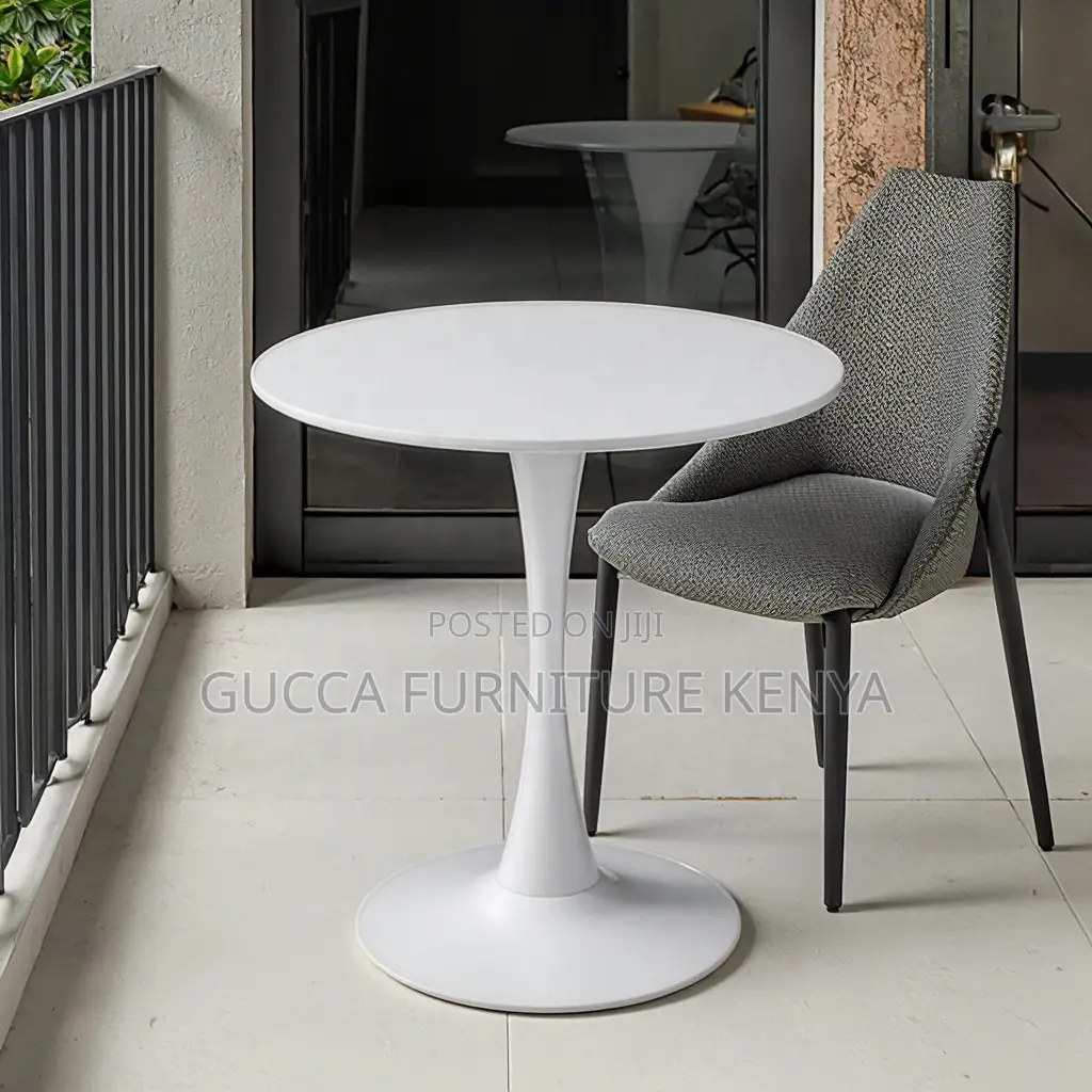 White Round Marble Reception Dining Table