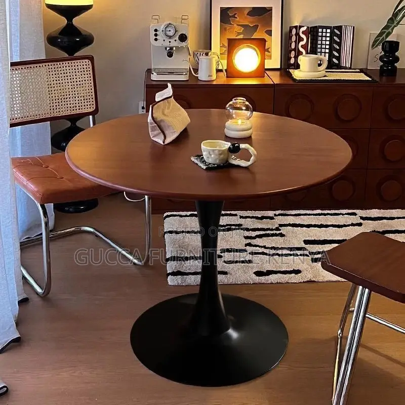 White Round Marble Reception Dining Table