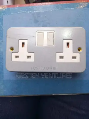 Metal Clad 13a 2 Gang Double Pole Switched Socket Outlet