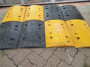 Reflective Speed Bump/Traffic Control Bumps