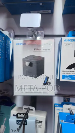 Anker 3 in 1 Cube With Magsafe