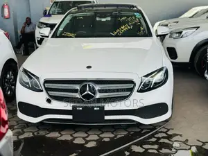 Mercedes-Benz E200 2019 Pearl