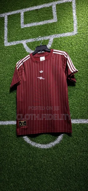 Arsenal Icon Terrence Maroon Jersey.
