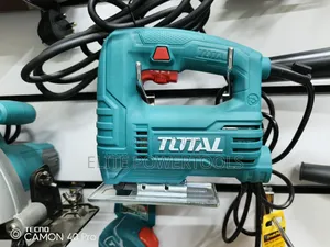 800w Total Jigsaw