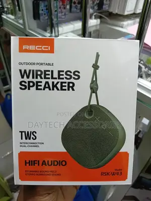 Recci RSK-W43 Portable Wireless Speaker.