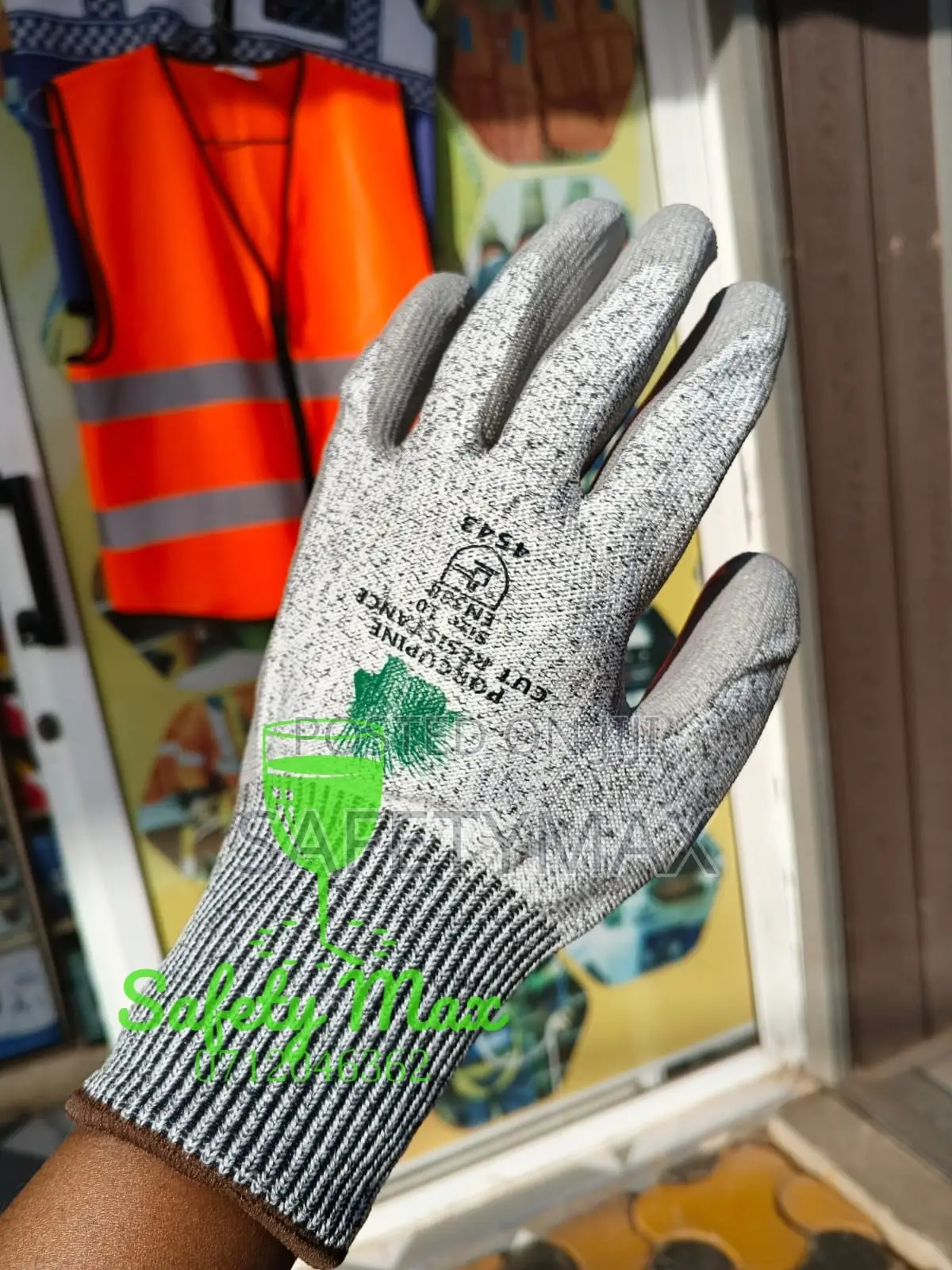Anti- Cut Gloves