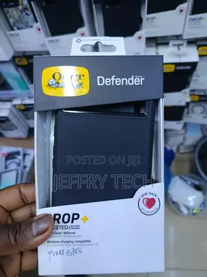 Polic Otterbox Pixel 6 Pro Defender 3 in 1 Case With Holster Clip