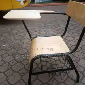 College Arm Seats