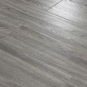 Laminate Flooring for Durable and Modern Indoor Floor Appearance