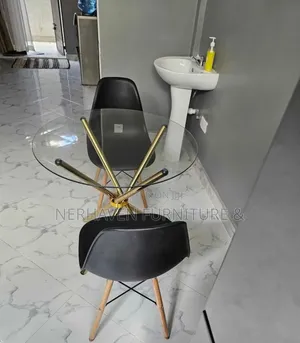2 Seater Round Dining Table – Cozy Dining Set for Two
