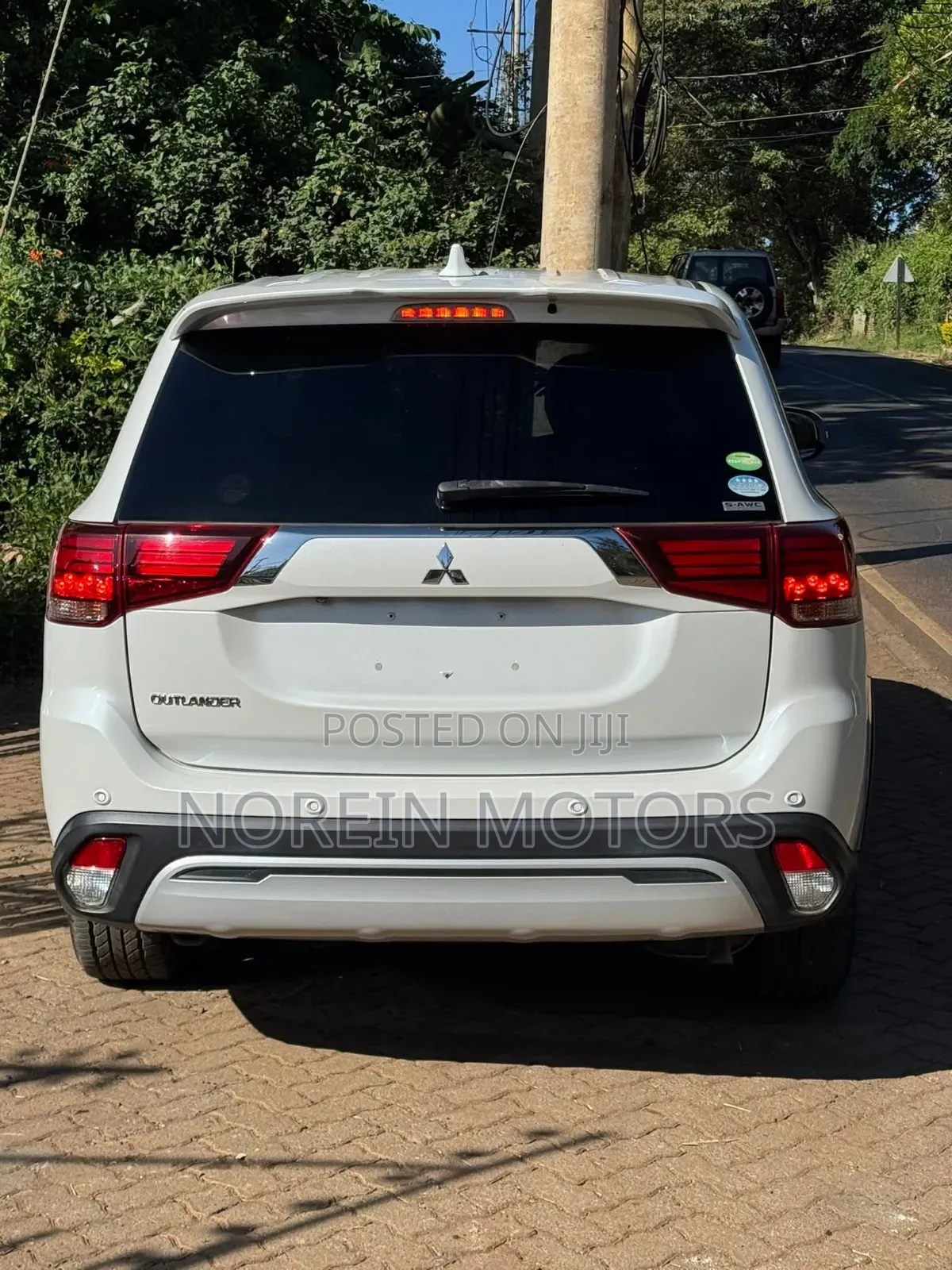 Mitsubishi Outlander 2018 Pearl