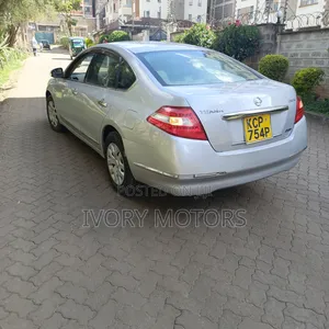 Nissan Teana 2010 Silver