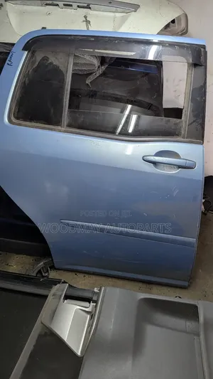 Toyota Raum Sliding Door