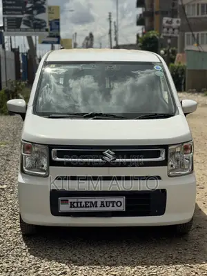 Suzuki Wagon R 660 Petrol AWD 2019 White