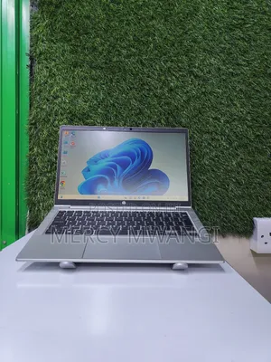 Laptop HP ProBook 645 8GB AMD Ryzen 5 SSD 256GB