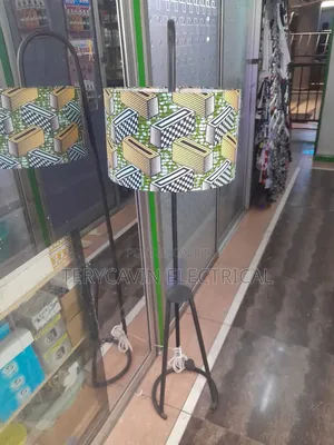 Metal Stand Lightning Floor Lamps