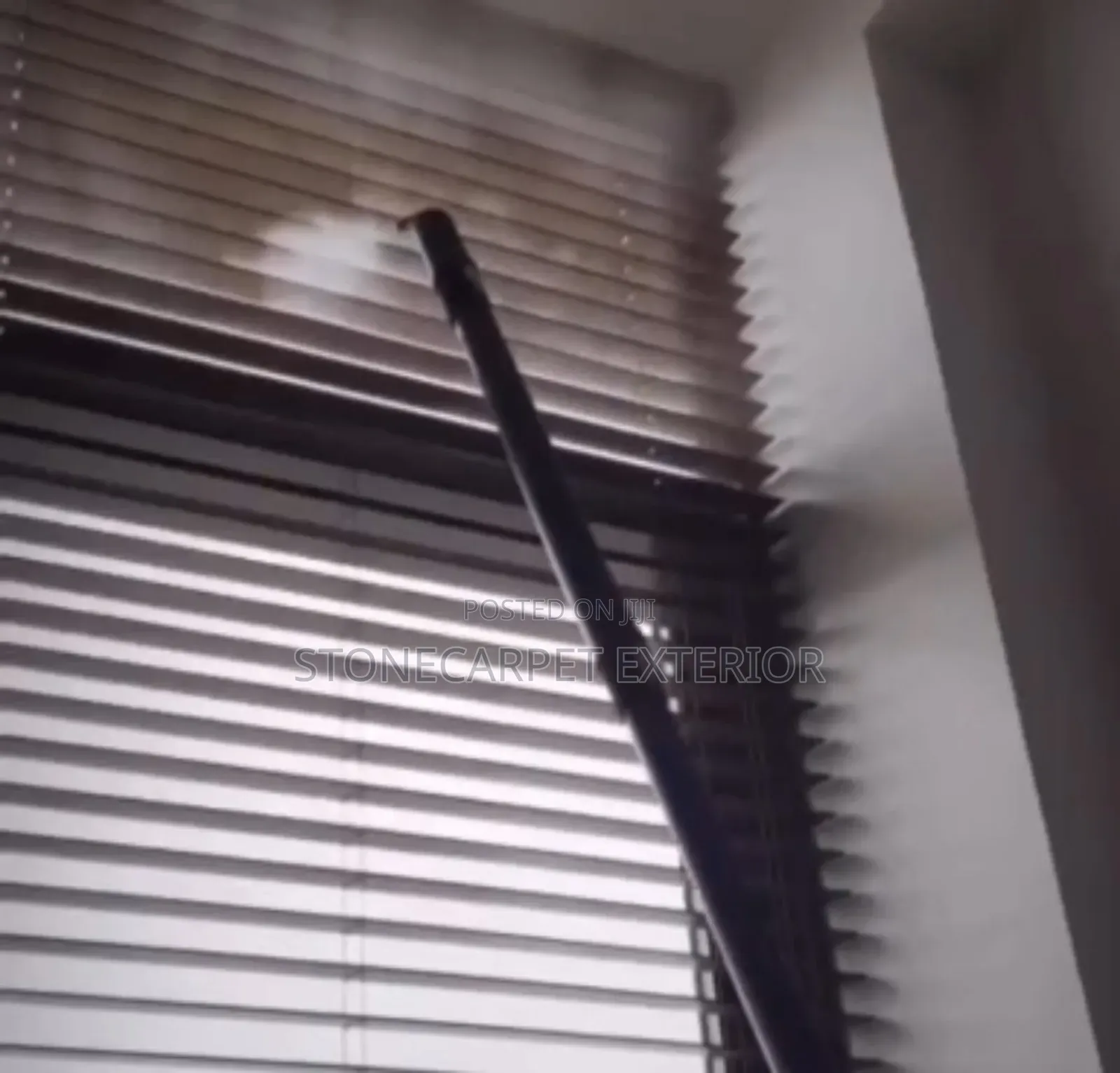 Commercial Offices Interior Windows Deep Cleaning