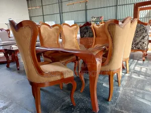 6 Seater Dinning Table