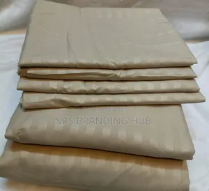 Soft Cotton Bedsheet Size Is 6by6 and 7by8
Sen