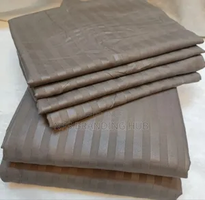 Soft Cotton Bedsheet Size Is 6by6 and 7by8
Sen