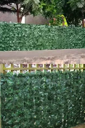 Artificial Balcony Green Privacy Fence With Closely Patched Leaves