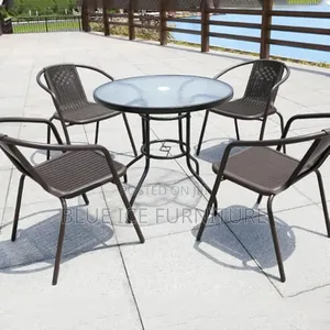 4 Seater Outdoor Table With Rattan Chair