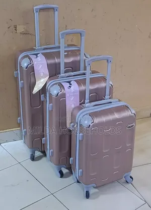 3 in 1 Luxurious Fibre Suitcase.