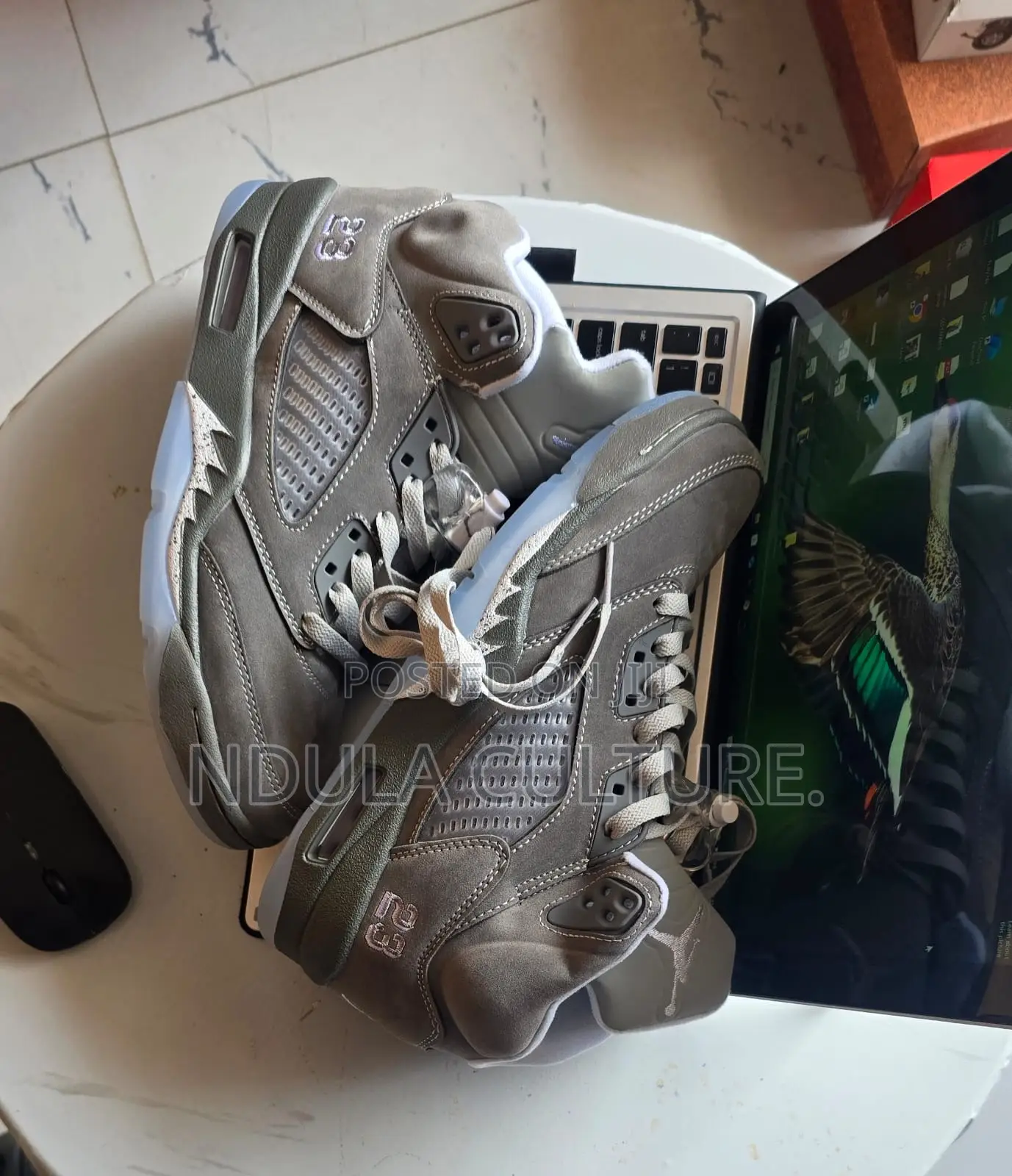 Nike Jordans 5